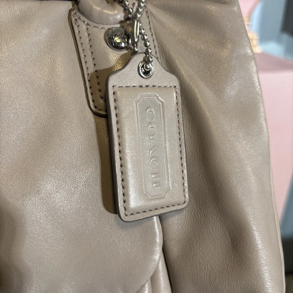 COACH Kristin Large Zip Mushroom Beige Satchel Tote Soft Leather Handbag #16814‎